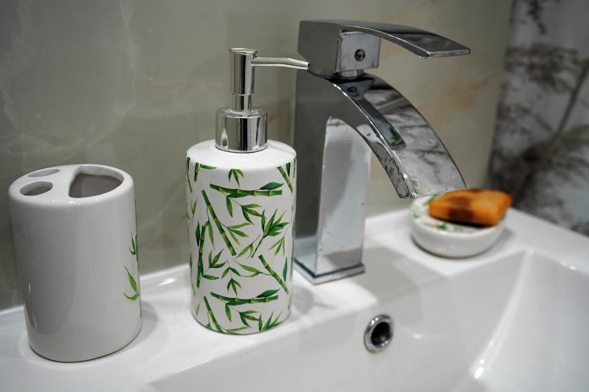Nice Apartament With Small Tub وارسو المظهر الخارجي الصورة